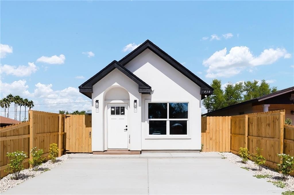 418 W Huisache Avenue, Weslaco, TX 78596, 3 Habitaciones Habitaciones , ,2 BañosBaños,Residential,En Venta,418 W Huisache Avenue,0,483838