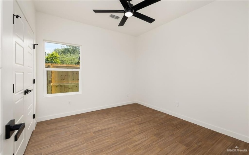 418 W Huisache Avenue, Weslaco, TX 78596, 3 Habitaciones Habitaciones , ,2 BañosBaños,Residential,En Venta,418 W Huisache Avenue,0,483838