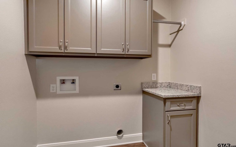4344 MacNab Dr #31, Tyler, TX 75707, 4 Habitaciones Habitaciones , ,2 BañosBaños,Residential,En Venta,4344 MacNab Dr #31,0,25015465