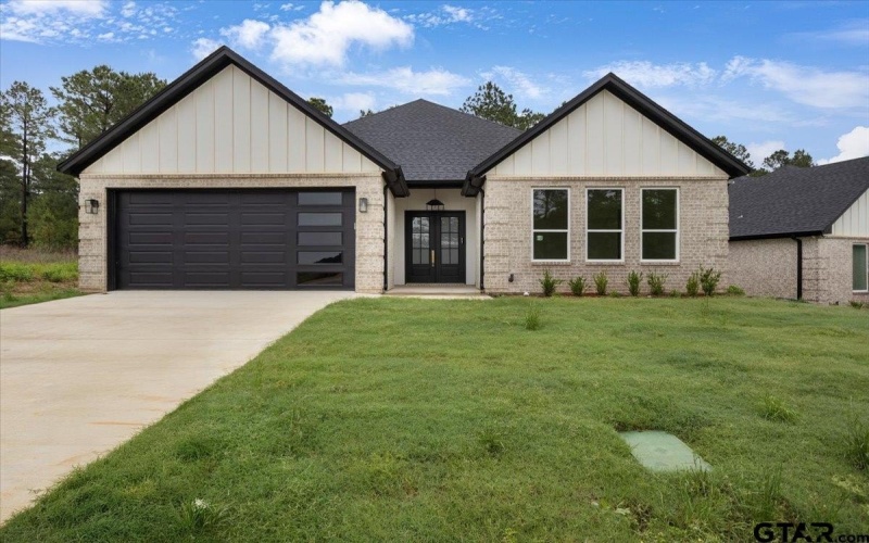 9512 FRIEDLANDER WAY, Tyler, TX 75703, 4 Habitaciones Habitaciones , ,3 BañosBaños,Residential,En Venta,9512 FRIEDLANDER WAY,0,25015468