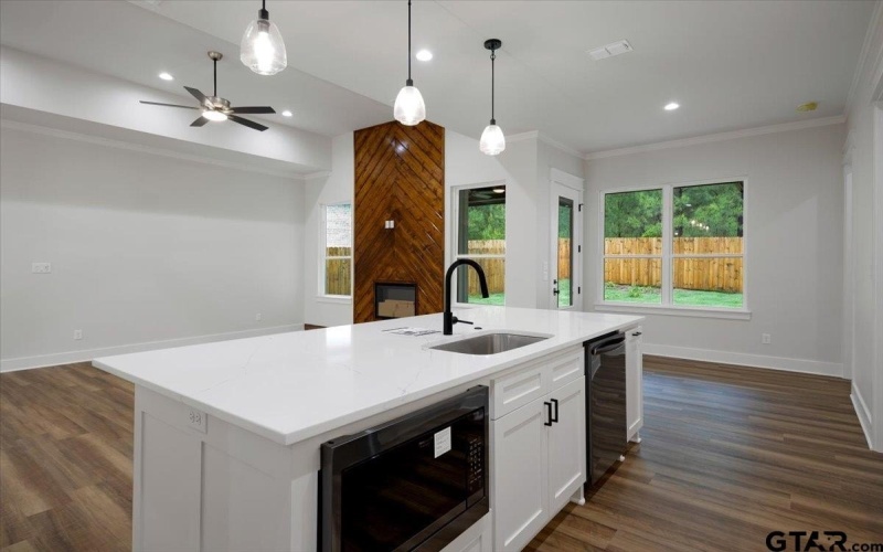 9520 FRIEDLANDER WAY, Tyler, TX 75703, 4 Habitaciones Habitaciones , ,3 BañosBaños,Residential,En Venta,9520 FRIEDLANDER WAY,0,25015470