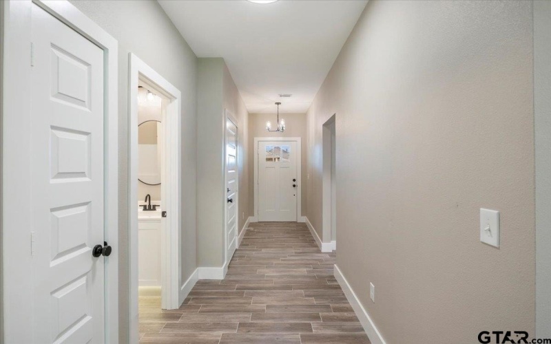 16226 Crossing Circle, Lindale, TX 75771, 4 Habitaciones Habitaciones , ,2 BañosBaños,Residential,En Venta,16226 Crossing Circle,0,25015492