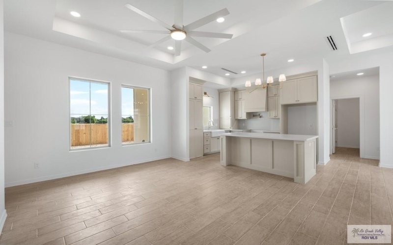 2441 CALLE MORENO, BROWNSVILLE, TX 78521, 4 Bedrooms Bedrooms, ,2 BathroomsBathrooms,Residential,For Sale,2441 CALLE MORENO,0,29769404