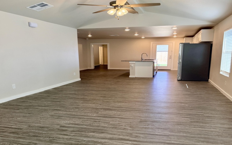 8023 Date Avenue, Lubbock, TX 79404, 3 Habitaciones Habitaciones , ,2 BañosBaños,Residential,En Venta,8023 Date Avenue,0,202562065