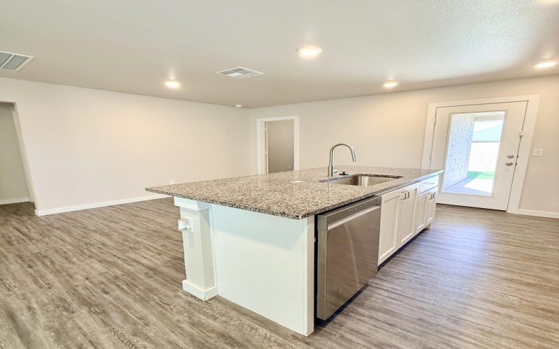 8023 Date Avenue, Lubbock, TX 79404, 3 Habitaciones Habitaciones , ,2 BañosBaños,Residential,En Venta,8023 Date Avenue,0,202562065