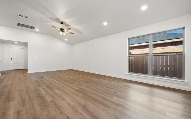 2611 Hall Avenue, Lubbock, TX 79407, 4 Habitaciones Habitaciones , ,2 BañosBaños,Residential,En Venta,2611 Hall Avenue,0,202562068