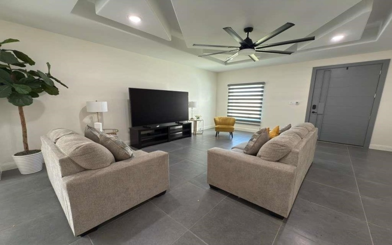 713 Journey Loop, LAREDO, TX 78045, 3 Habitaciones Habitaciones , ,2 BañosBaños,Residential,En Venta,713 Journey Loop,0,20254643