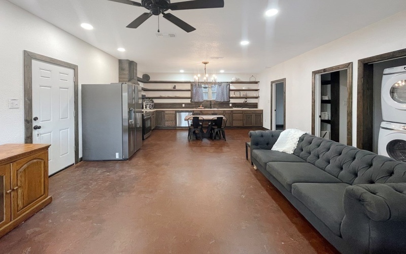 1949 Lakeshore Drive, Hemphill, TX 75948, 2 Habitaciones Habitaciones , ,2 BañosBaños,Residential,En Venta,1949 Lakeshore Drive,0,5103543