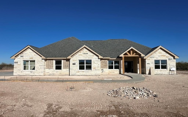 9778 Grey Wolf Lane, San Angelo, TX 76901, 4 Bedrooms Bedrooms, ,2 BathroomsBathrooms,Residential,For Sale,9778 Grey Wolf Lane,0,129451