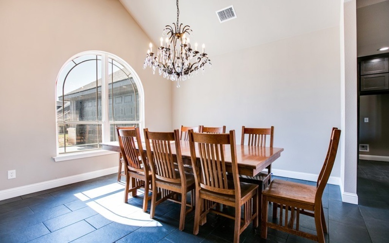 2022 Silver Creek Court, San Angelo, TX 76904, 3 Habitaciones Habitaciones , ,2 BañosBaños,Residential,En Venta,2022 Silver Creek Court,0,129458