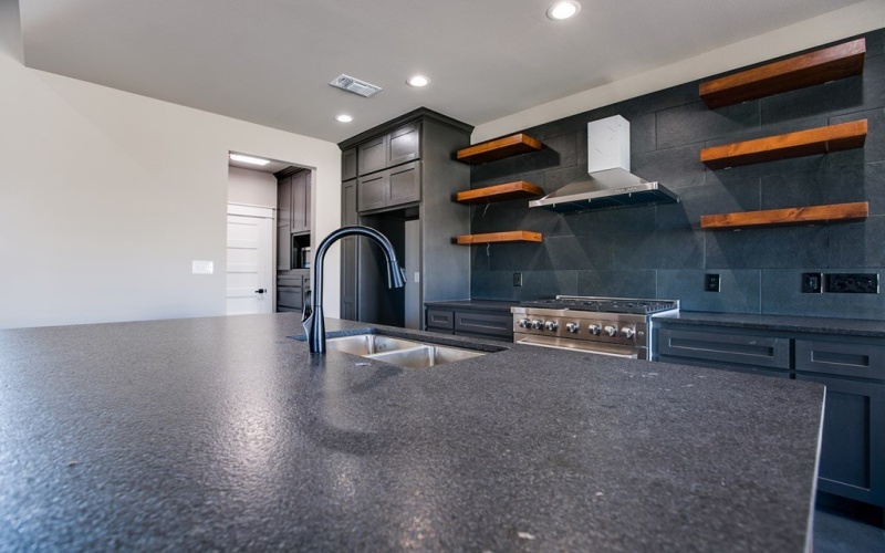 2022 Silver Creek Court, San Angelo, TX 76904, 3 Habitaciones Habitaciones , ,2 BañosBaños,Residential,En Venta,2022 Silver Creek Court,0,129458