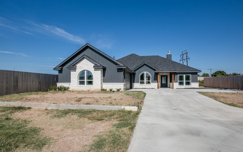 2022 Silver Creek Court, San Angelo, TX 76904, 3 Habitaciones Habitaciones , ,2 BañosBaños,Residential,En Venta,2022 Silver Creek Court,0,129458