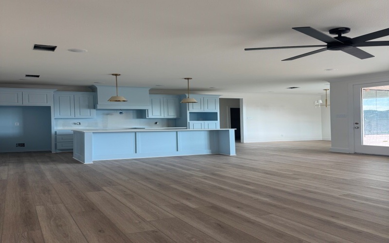 3610 Grandview Dr, San Angelo, TX 76904, 4 Bedrooms Bedrooms, ,2 BathroomsBathrooms,Residential,For Sale,3610 Grandview Dr,0,129461
