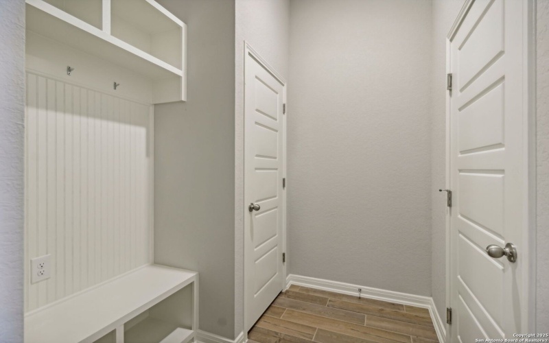 29507 Arrowtooth Blvd, Boerne, TX 78006, 4 Bedrooms Bedrooms, ,3 BathroomsBathrooms,Residential,For Sale,29507 Arrowtooth Blvd,0,1916769