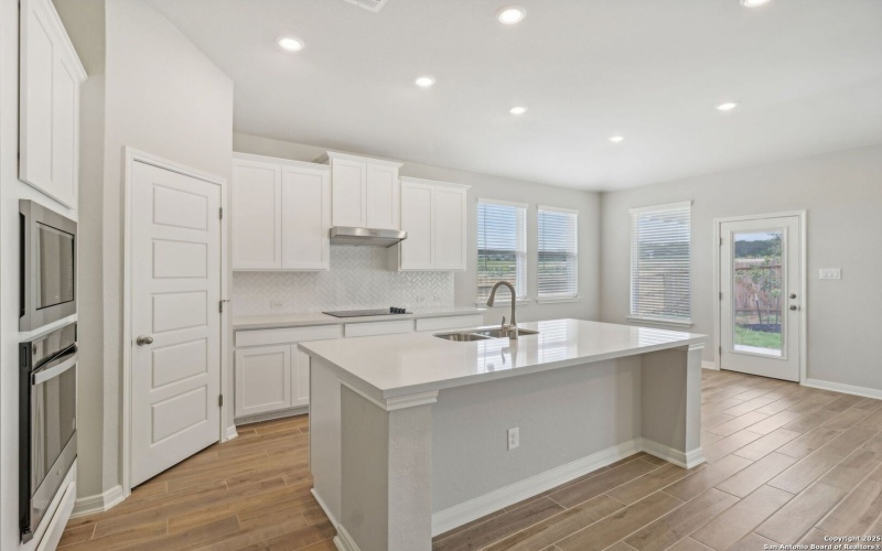 29507 Arrowtooth Blvd, Boerne, TX 78006, 4 Bedrooms Bedrooms, ,3 BathroomsBathrooms,Residential,For Sale,29507 Arrowtooth Blvd,0,1916769