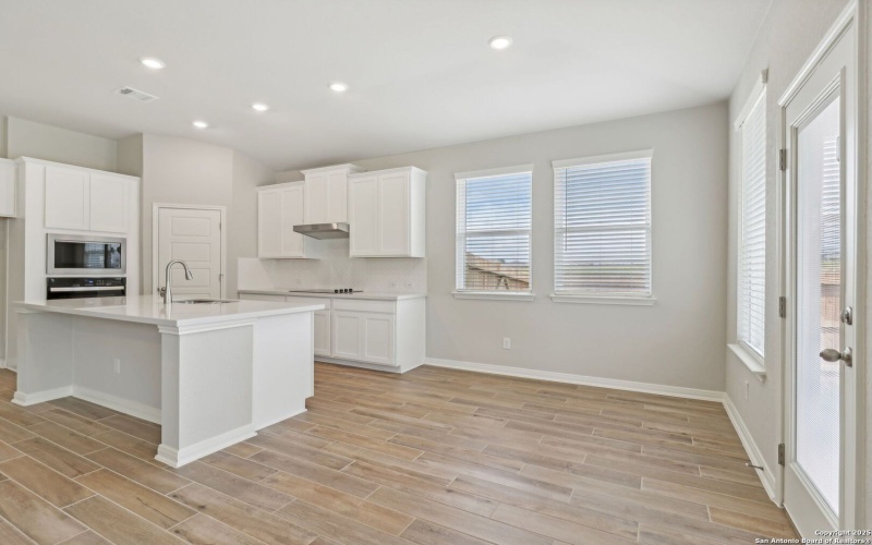 29507 Arrowtooth Blvd, Boerne, TX 78006, 4 Bedrooms Bedrooms, ,3 BathroomsBathrooms,Residential,For Sale,29507 Arrowtooth Blvd,0,1916769