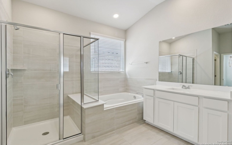 29507 Arrowtooth Blvd, Boerne, TX 78006, 4 Bedrooms Bedrooms, ,3 BathroomsBathrooms,Residential,For Sale,29507 Arrowtooth Blvd,0,1916769