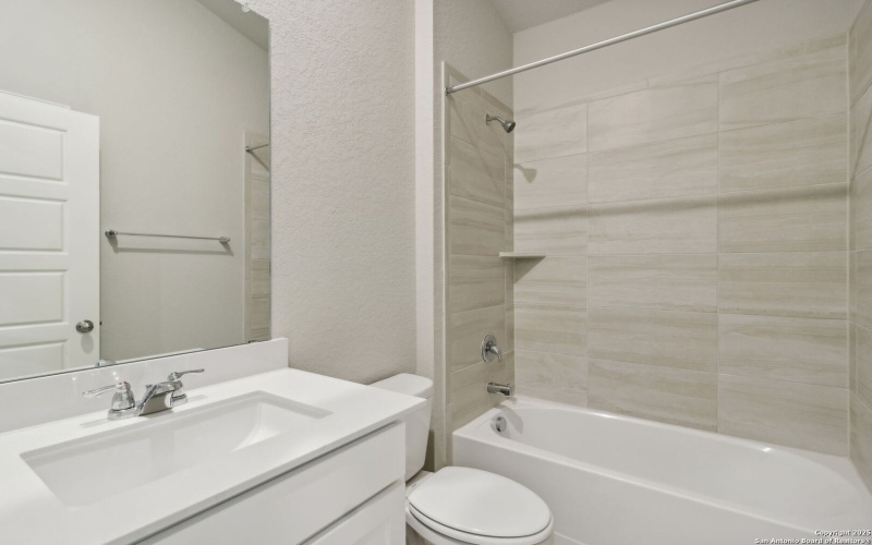 29507 Arrowtooth Blvd, Boerne, TX 78006, 4 Bedrooms Bedrooms, ,3 BathroomsBathrooms,Residential,For Sale,29507 Arrowtooth Blvd,0,1916769