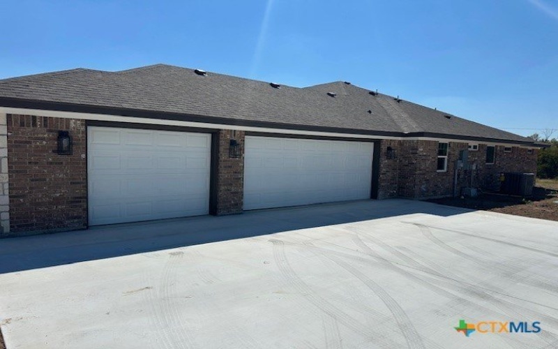 3166 Fish Pond Drive, Copperas Cove, TX 76522, 4 Habitaciones Habitaciones , ,3 BañosBaños,Residential,En Venta,3166 Fish Pond Drive,0,595510