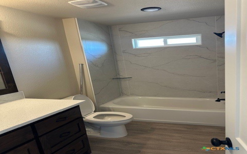 3166 Fish Pond Drive, Copperas Cove, TX 76522, 4 Habitaciones Habitaciones , ,3 BañosBaños,Residential,En Venta,3166 Fish Pond Drive,0,595510