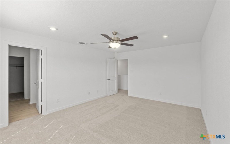 105 Green Berets Bend, Jarrell, TX 76537, 3 Bedrooms Bedrooms, ,2 BathroomsBathrooms,Residential,For Sale,105 Green Berets Bend,0,595829