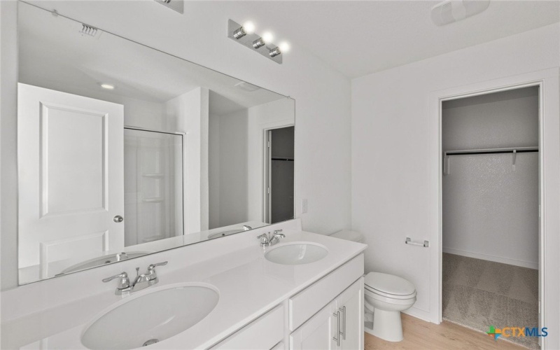 105 Green Berets Bend, Jarrell, TX 76537, 3 Bedrooms Bedrooms, ,2 BathroomsBathrooms,Residential,For Sale,105 Green Berets Bend,0,595829