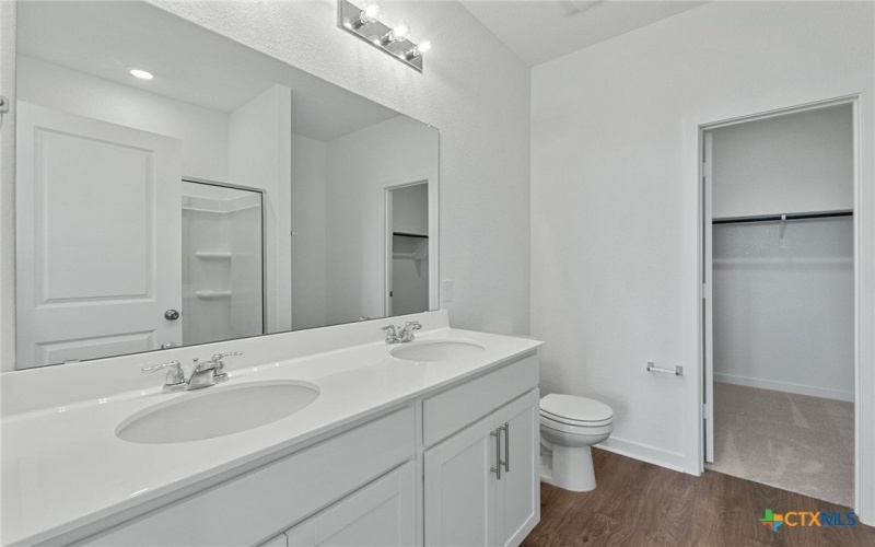 346 Paradise Canyon Drive, Jarrell, TX 76537, 5 Habitaciones Habitaciones , ,3 BañosBaños,Residential,En Venta,346 Paradise Canyon Drive,0,595845