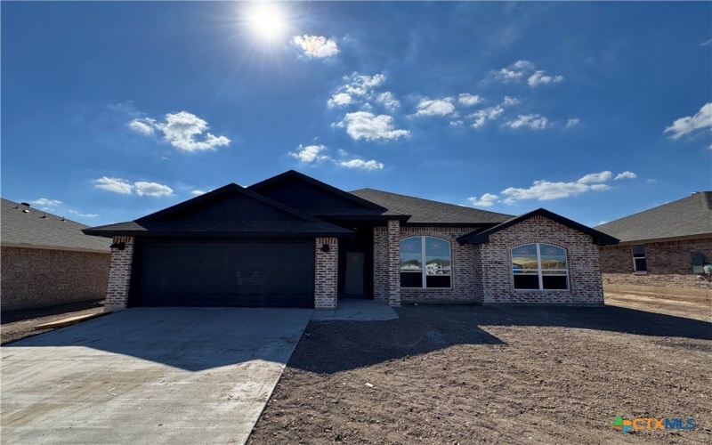 2546 Cowgirl Trail, Belton, TX 76513, 4 Bedrooms Bedrooms, ,2 BathroomsBathrooms,Residential,For Sale,2546 Cowgirl Trail,0,595848