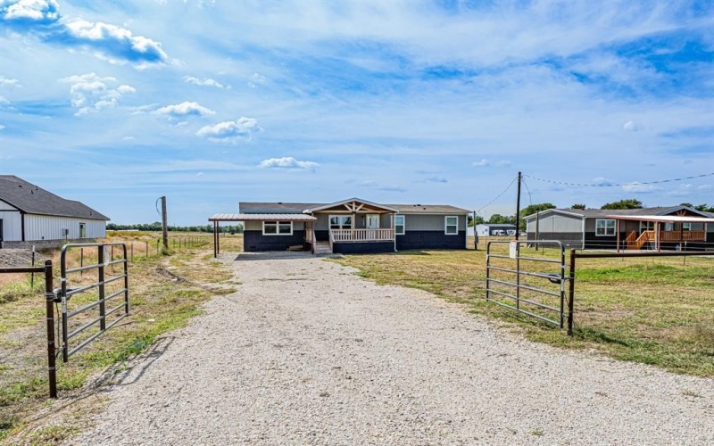 1184 Hayes Road, Sherman, TX 75090, 4 Habitaciones Habitaciones , ,2 BañosBaños,Residential,En Venta,1184 Hayes Road,0,21079163