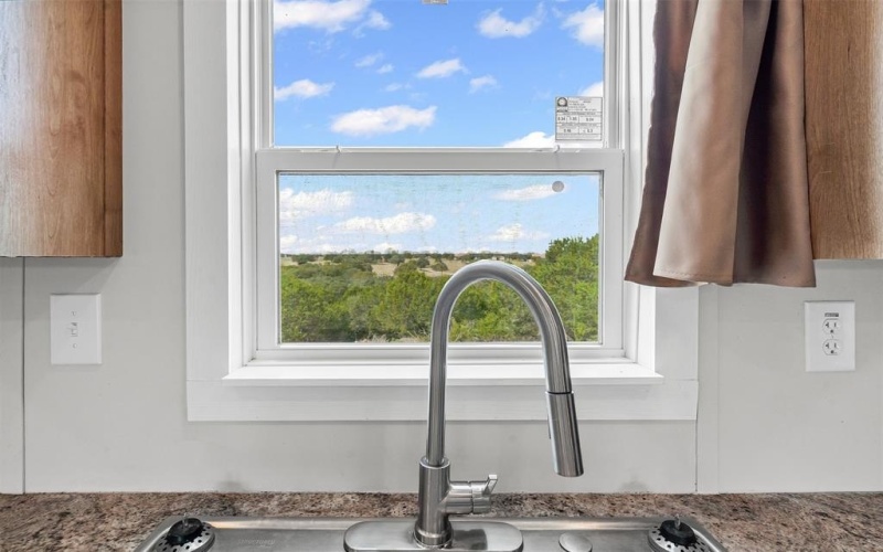 637 Lois Circle, Granbury, TX 76049, 3 Bedrooms Bedrooms, ,2 BathroomsBathrooms,Residential,For Sale,637 Lois Circle,0,21084225