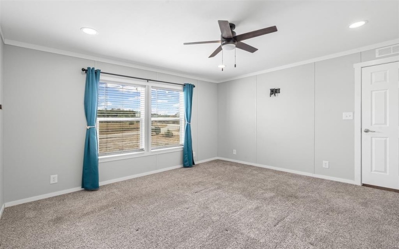 637 Lois Circle, Granbury, TX 76049, 3 Bedrooms Bedrooms, ,2 BathroomsBathrooms,Residential,For Sale,637 Lois Circle,0,21084225
