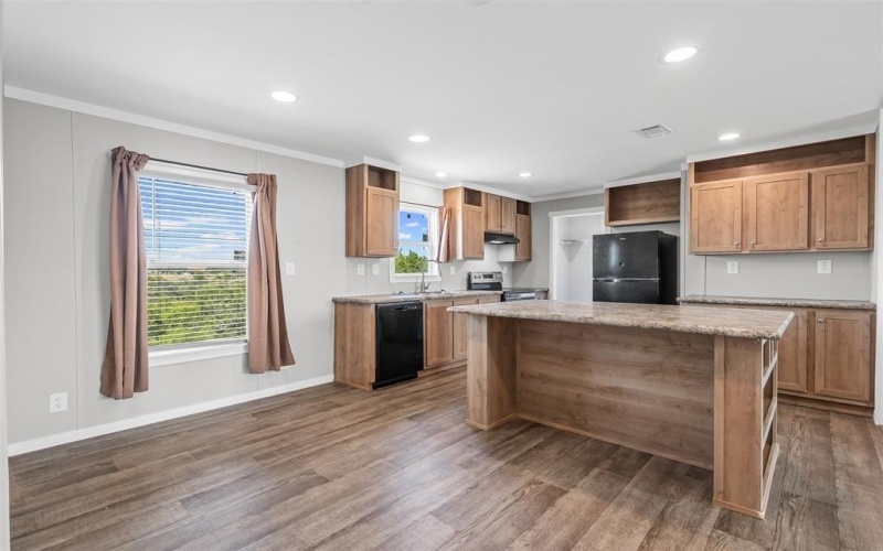 637 Lois Circle, Granbury, TX 76049, 3 Bedrooms Bedrooms, ,2 BathroomsBathrooms,Residential,For Sale,637 Lois Circle,0,21084225