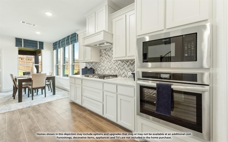 324 Alina Street, Burleson, TX 76028, 5 Habitaciones Habitaciones , ,5 BañosBaños,Residential,En Venta,324 Alina Street,0,21088960