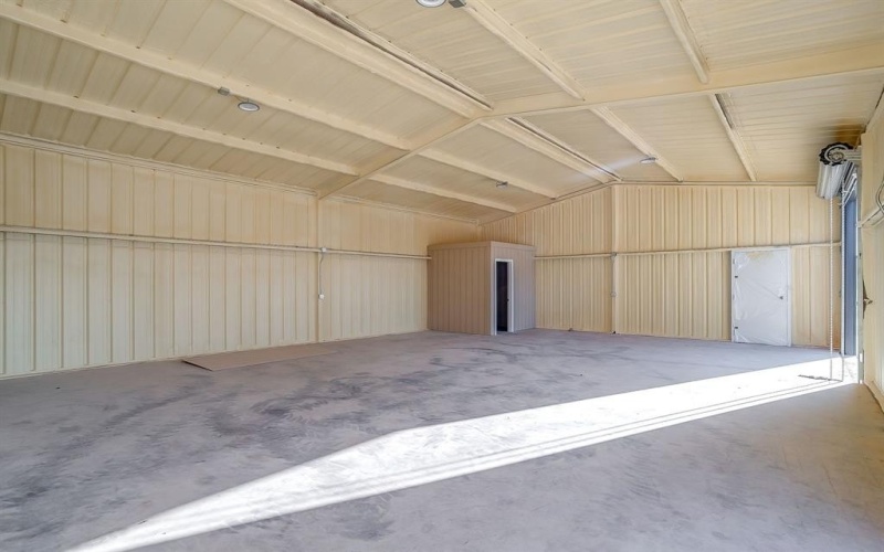 410 N Broadway Street #A, Joshua, TX 76058, ,Otro,En Venta,410 N Broadway Street,0,21089156