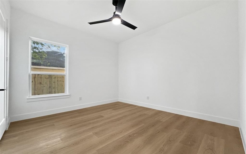 1833 Atlas Drive, Dallas, TX 75216, 3 Bedrooms Bedrooms, ,2 BathroomsBathrooms,Residential,For Sale,1833 Atlas Drive,0,21089766