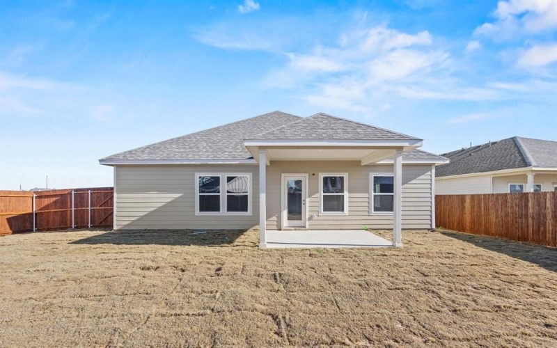 2310 Trailside Drive, Sherman, TX 75092, 4 Bedrooms Bedrooms, ,3 BathroomsBathrooms,Residential,For Sale,2310 Trailside Drive,0,21091122