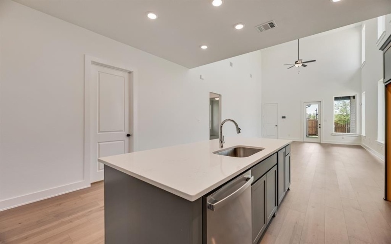 1532 Sandhill Lane, Celina, TX 75009, 4 Bedrooms Bedrooms, ,3 BathroomsBathrooms,Residential,For Sale,1532 Sandhill Lane,0,21091211