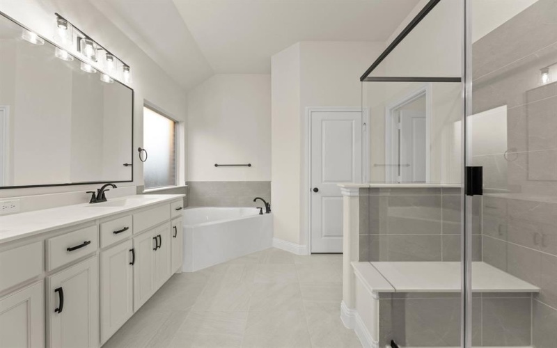 51 Magpie Street, Joshua, TX 76058, 4 Habitaciones Habitaciones , ,3 BañosBaños,Residential,En Venta,51 Magpie Street,0,21091331