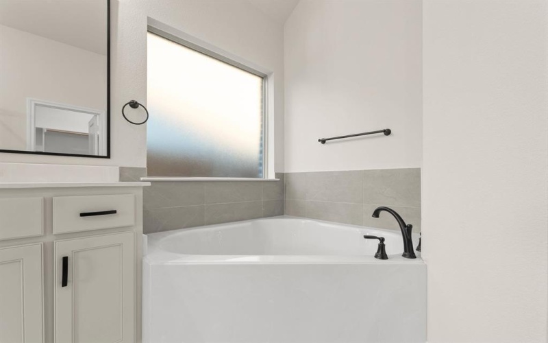 51 Magpie Street, Joshua, TX 76058, 4 Habitaciones Habitaciones , ,3 BañosBaños,Residential,En Venta,51 Magpie Street,0,21091331