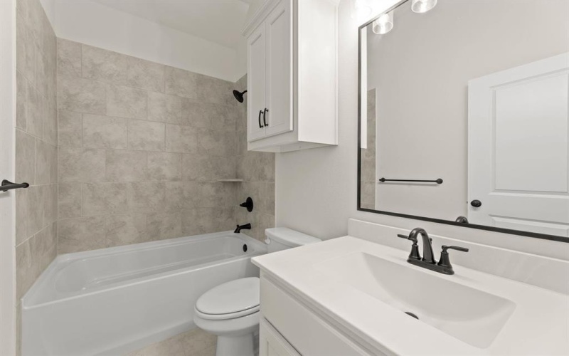 51 Magpie Street, Joshua, TX 76058, 4 Habitaciones Habitaciones , ,3 BañosBaños,Residential,En Venta,51 Magpie Street,0,21091331