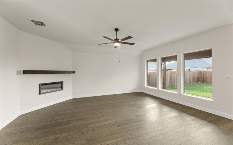 51 Magpie Street, Joshua, TX 76058, 4 Habitaciones Habitaciones , ,3 BañosBaños,Residential,En Venta,51 Magpie Street,0,21091331