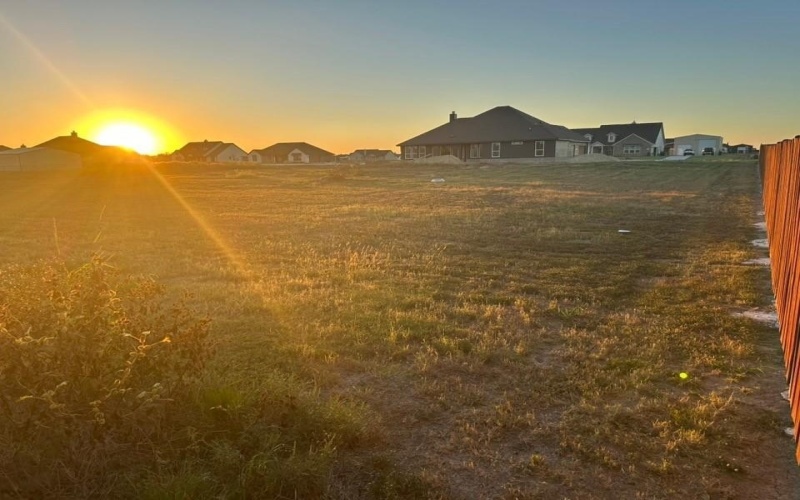2472 Blackjack Oak Road, Oak Ridge, TX 75161, 4 Bedrooms Bedrooms, ,3 BathroomsBathrooms,Residential,For Sale,2472 Blackjack Oak Road,0,21091379