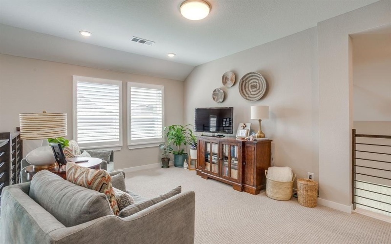 2132 Rolling Oaks Drive, Fort Worth, TX 76008, 4 Bedrooms Bedrooms, ,5 BathroomsBathrooms,Residential,For Sale,2132 Rolling Oaks Drive,0,21091450