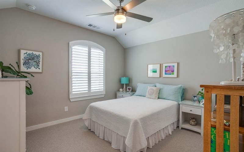 2132 Rolling Oaks Drive, Fort Worth, TX 76008, 4 Bedrooms Bedrooms, ,5 BathroomsBathrooms,Residential,For Sale,2132 Rolling Oaks Drive,0,21091450