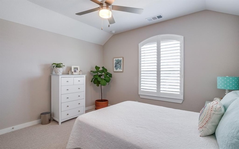 2132 Rolling Oaks Drive, Fort Worth, TX 76008, 4 Bedrooms Bedrooms, ,5 BathroomsBathrooms,Residential,For Sale,2132 Rolling Oaks Drive,0,21091450
