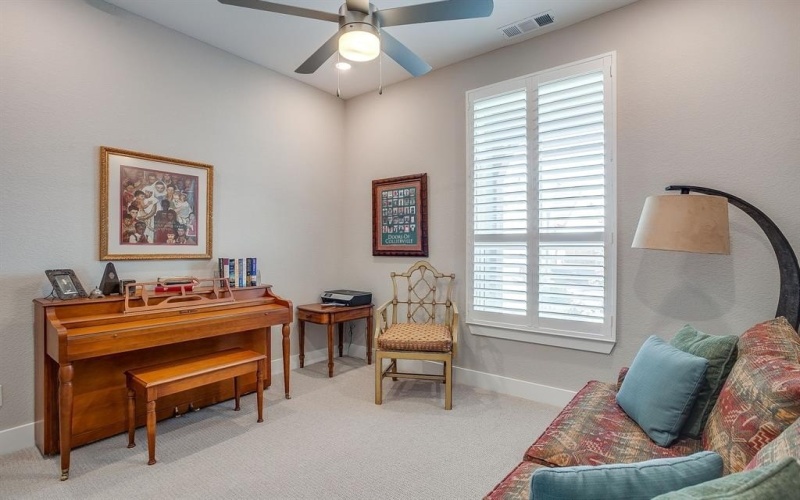 2132 Rolling Oaks Drive, Fort Worth, TX 76008, 4 Bedrooms Bedrooms, ,5 BathroomsBathrooms,Residential,For Sale,2132 Rolling Oaks Drive,0,21091450