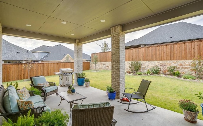 2132 Rolling Oaks Drive, Fort Worth, TX 76008, 4 Bedrooms Bedrooms, ,5 BathroomsBathrooms,Residential,For Sale,2132 Rolling Oaks Drive,0,21091450