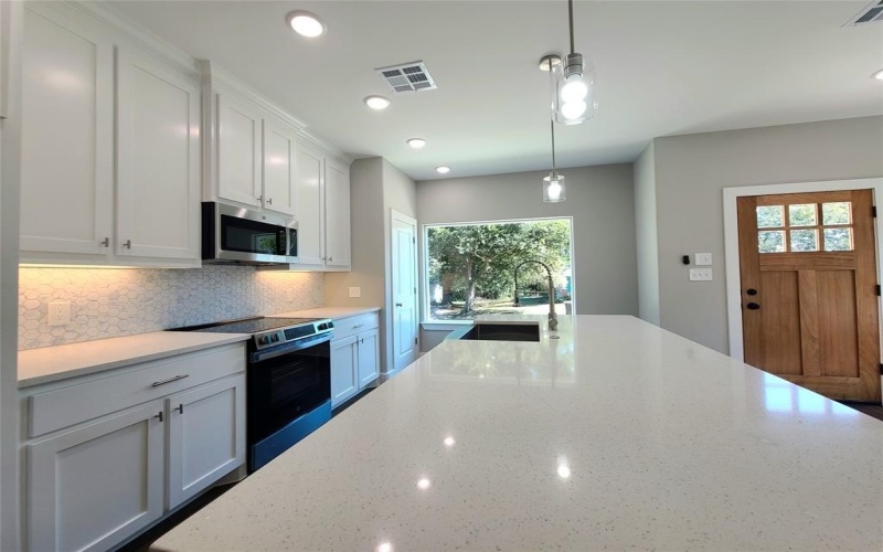 507 NE 5th Avenue, Durant, OK 74701, 6 Habitaciones Habitaciones , ,5 BañosBaños,Residential,En Venta,507 NE 5th Avenue,0,21091486