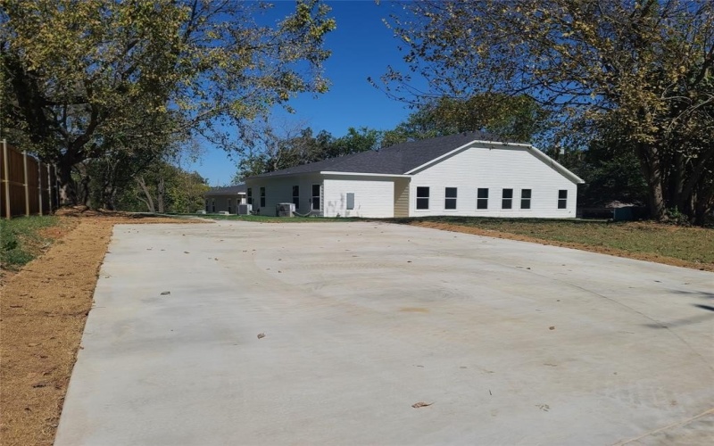 507 NE 5th Avenue, Durant, OK 74701, 6 Habitaciones Habitaciones , ,5 BañosBaños,Residential,En Venta,507 NE 5th Avenue,0,21091486