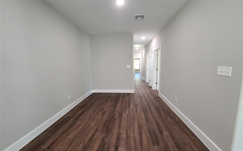 507 NE 5th Avenue, Durant, OK 74701, 6 Habitaciones Habitaciones , ,5 BañosBaños,Residential,En Venta,507 NE 5th Avenue,0,21091486